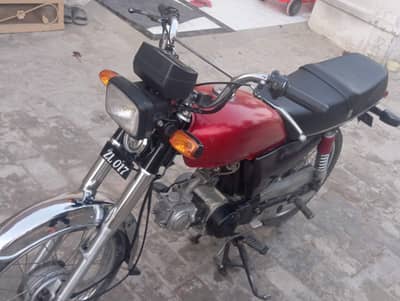 hero 70cc achi condition mai ha