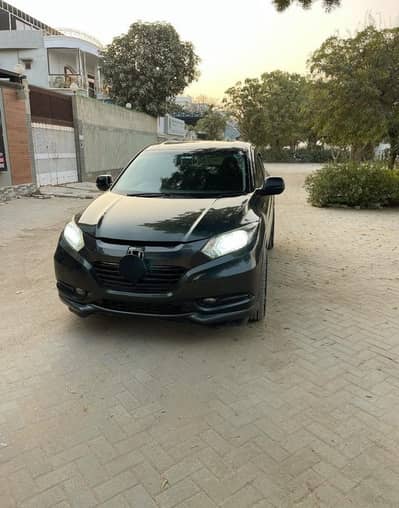Honda Vezel 2015 Model 2018 Regeiterd !