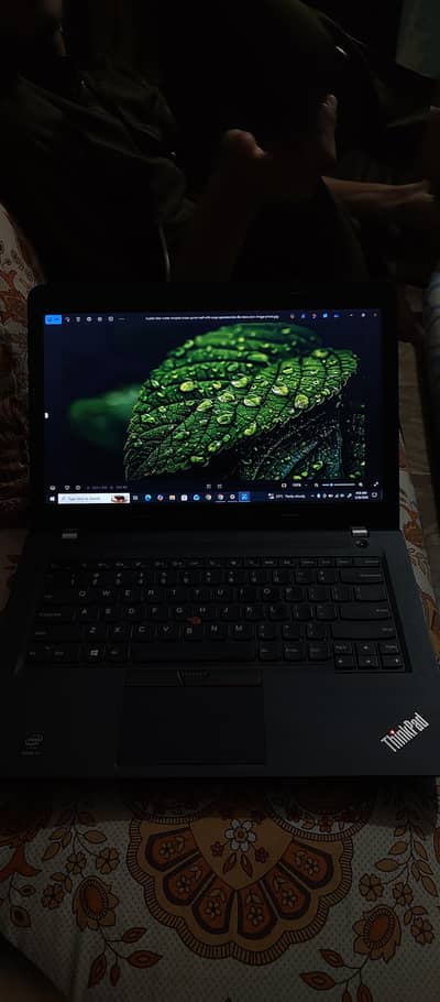 Fast Laptop i3 5th Gen | 8GB RAM | 10/10 Condition