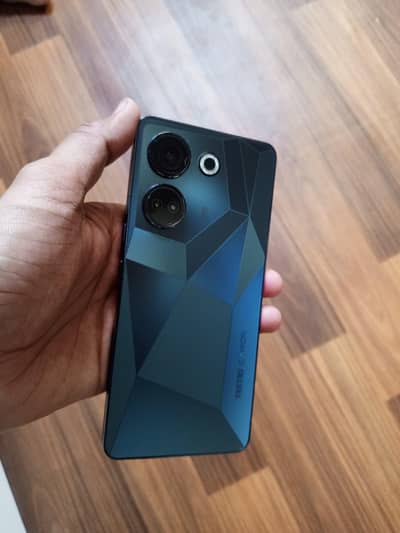 Camon 20. 10/10 condition