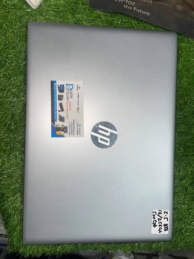 COR I5 8TH GENERATION 16 GB RAM 256 GB SSD 500 GB HARD