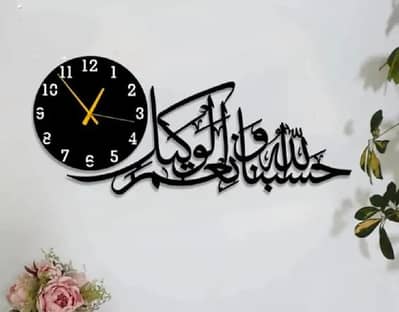 Wooden wall clocks are available