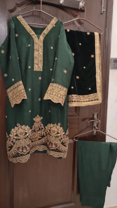 Sapphire 3pc green dress/ ready ro wear