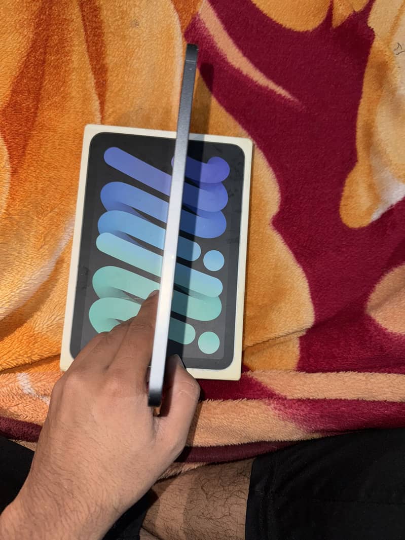 IPAD MINI 7 A17 PRO 128 GB 0