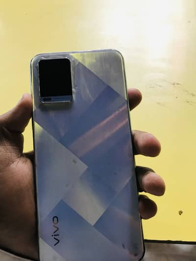 Vivo y21a 4+1/64 gb