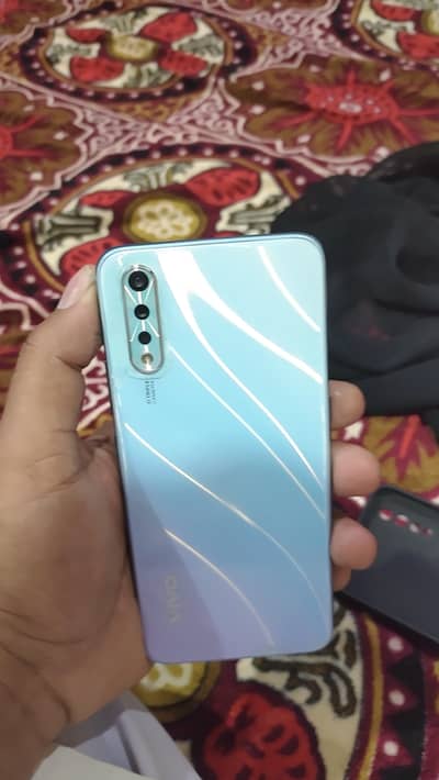 vivo s1 4/128