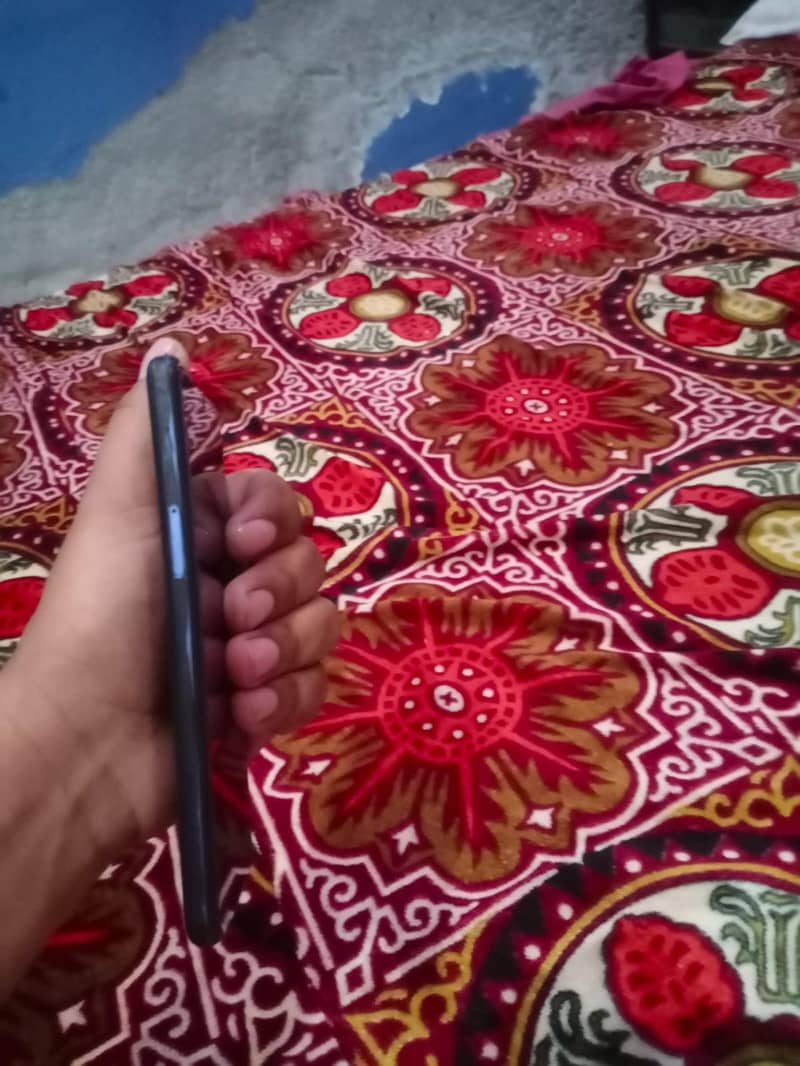 AQUOS zero5G basic 3