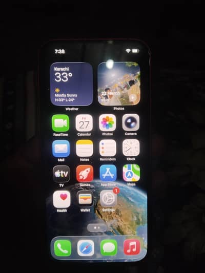 Iphone 14 simple Red colour