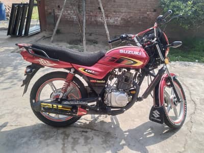 Suzuki 110 ( 2022 ) fore sale one hand use =excellent condition