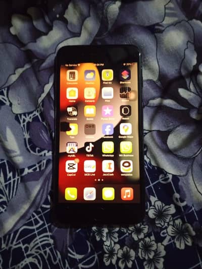 7PLUS OFICIAL PTA BUT SIM SLOT DAMAGE SIM NOT WORKING 2500 repair cost