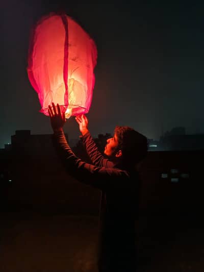 Sky Lanterns Available For Small and Bulk Orders