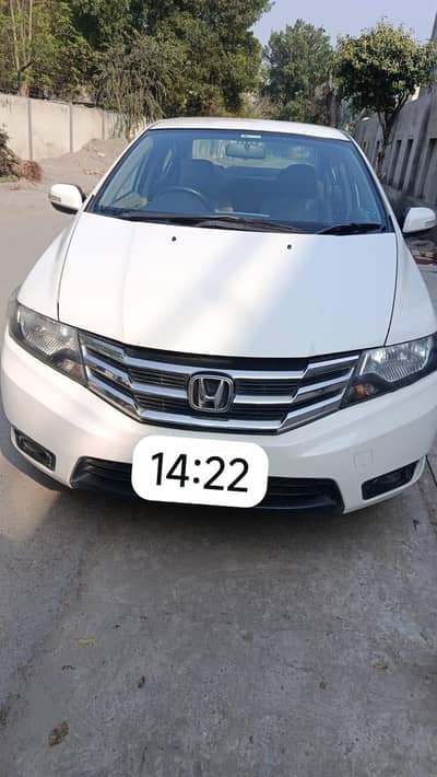 white Honda city 2016 model total genuine