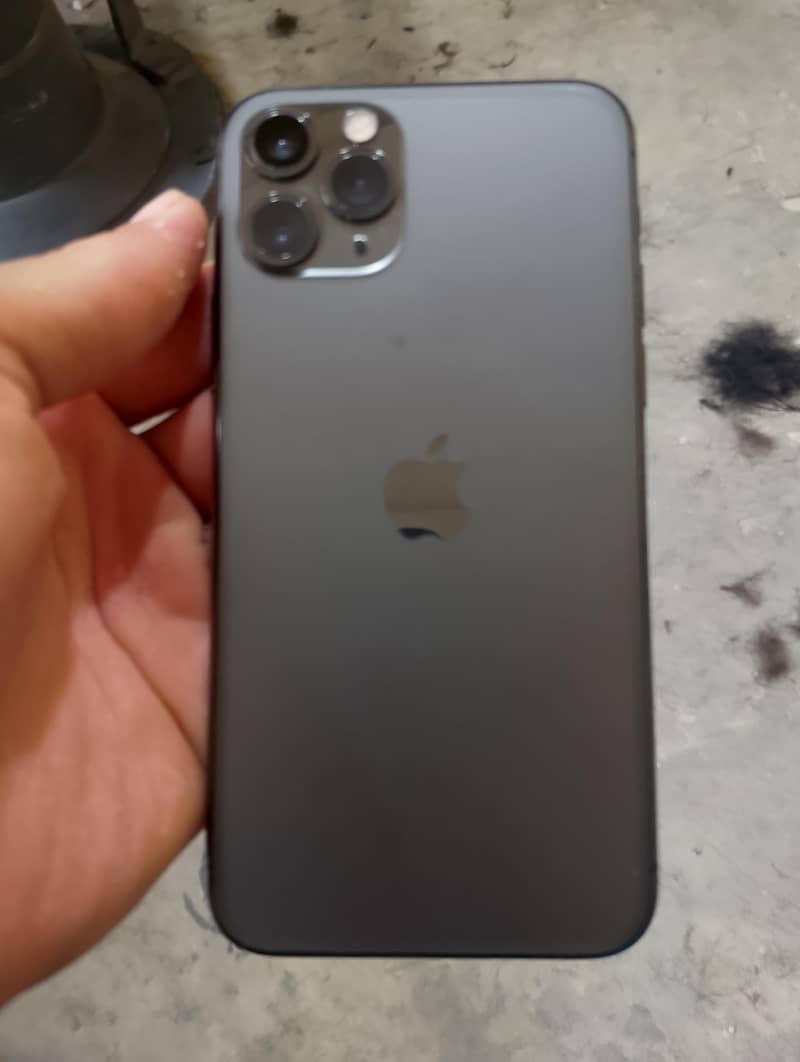 iPhone 11pro 0