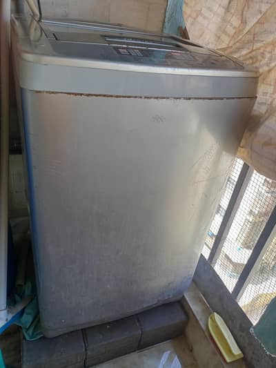 LG automatic washing machine
