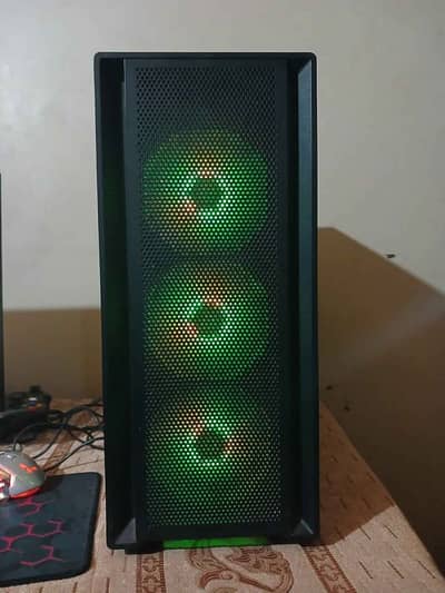 i7 4790 Gaming PC for sale for top tier Gaming