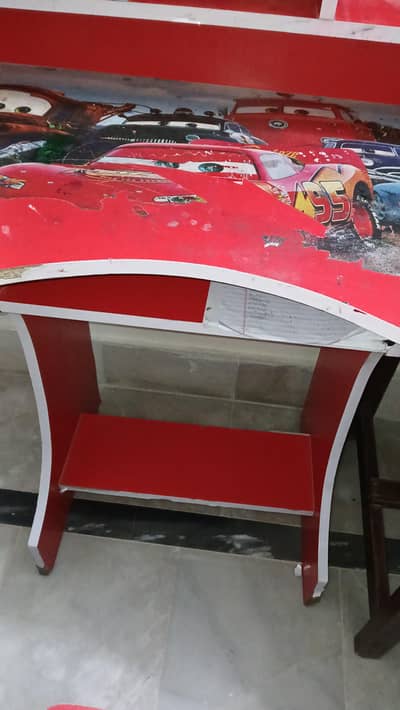 kids study table and one sofa for sale