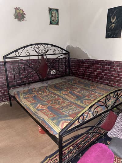 King size bed without mattress