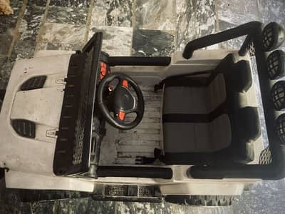 Dubai imported 4x4 jeep for children