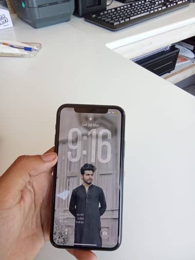 Iphone 11 Pro (Black)
