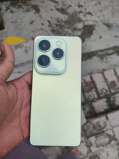 Infinix hot 40 16/256