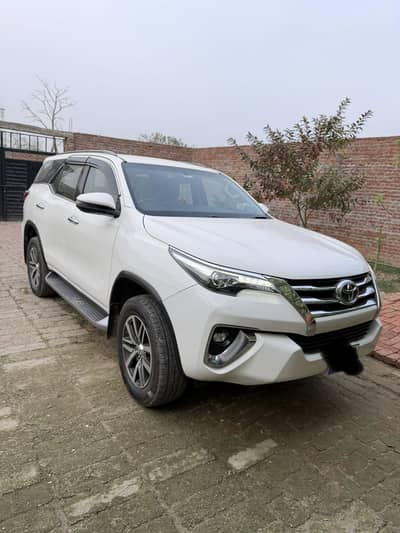 TOYOTA FORTUNER SIGMA  2018/19