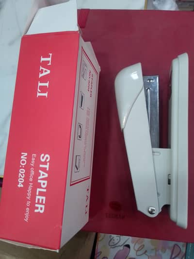 assistant required male & female