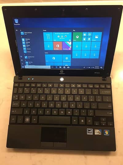 HP laptop 5102 10" with Charger