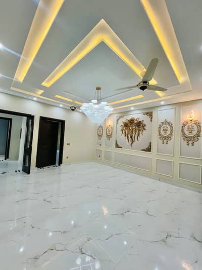 10marla upper portion for rent in jubilee town Lahore