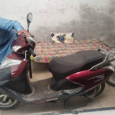 United Scooty For sale