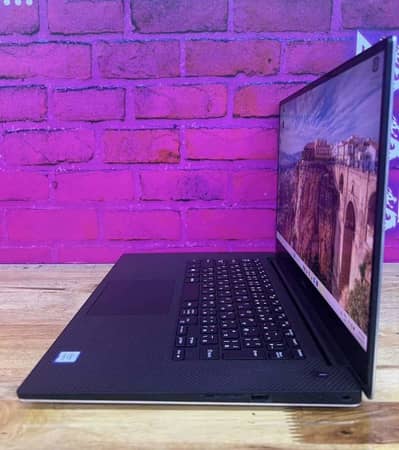 Dell Precision 5540 Workstation i9-9th 32GB+512GB 4k Touch Display