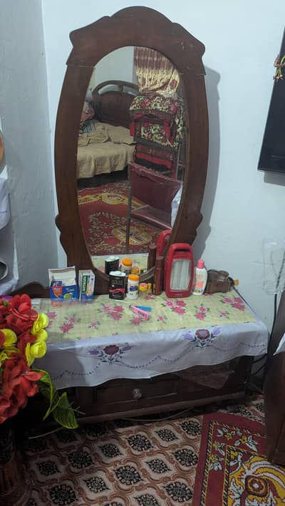 Wooden Dressing Table with Mirror (Good Condition)
