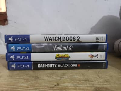 Ps4 CDs (disks)