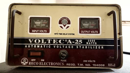 Volteca A-25 Automatic Voltage Stabilizer 2500W