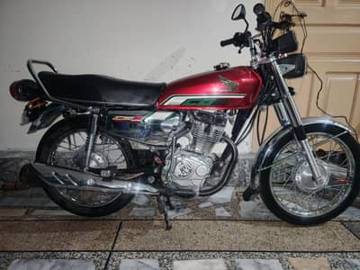 03131512237 125 special edition