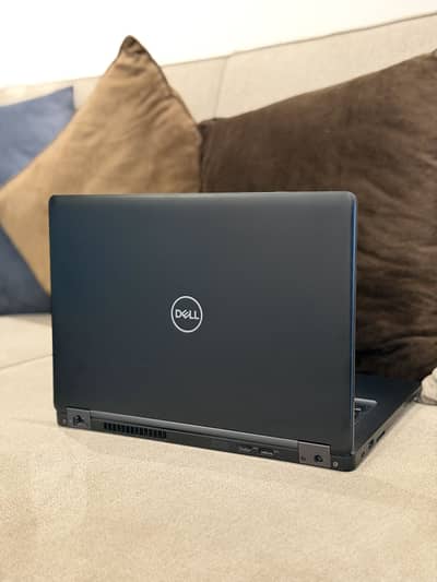 Dell latitude i5 8/512gb