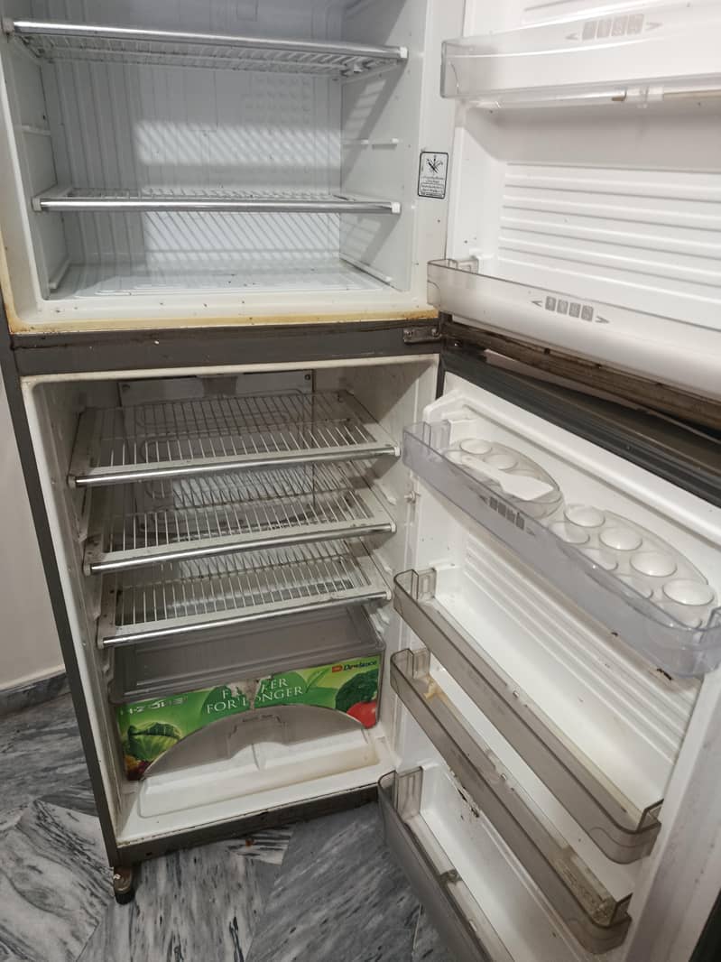 refrigerator 2