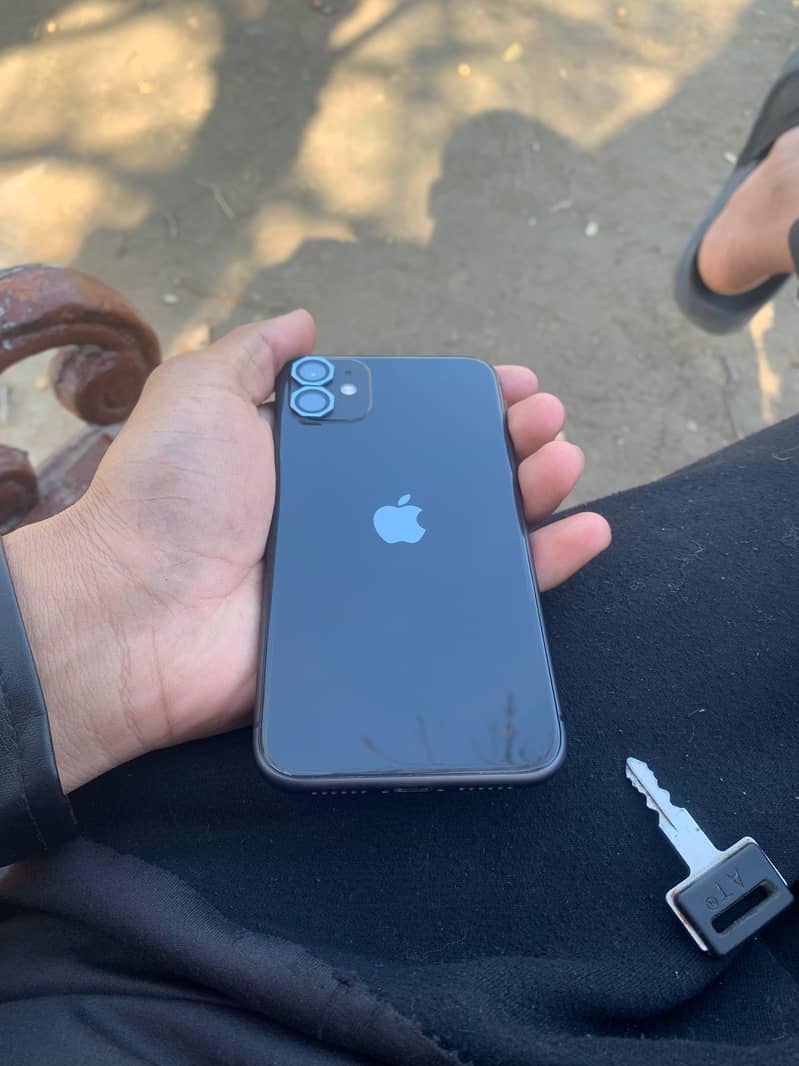 IPHONE 11 1