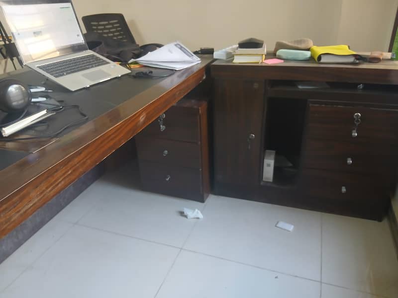 Office Table Complete Set 0
