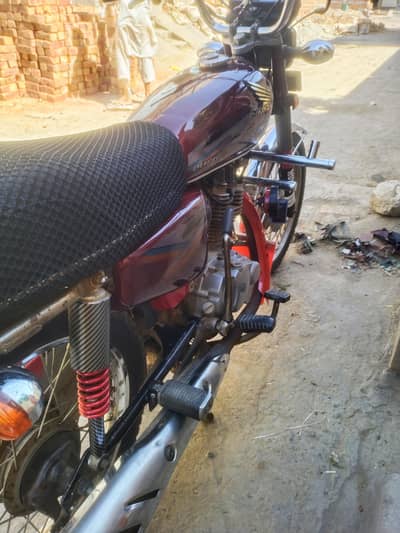 United Honda 125 argent sale