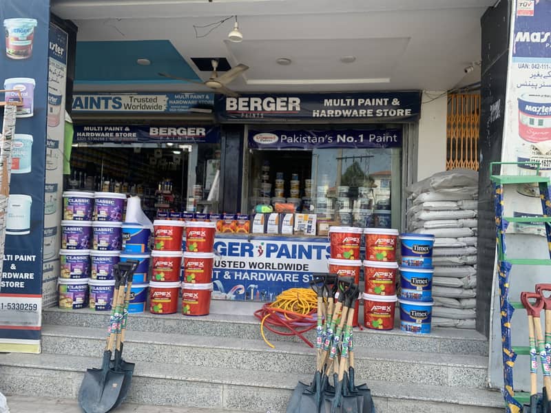 Multipaint and hardware store 1