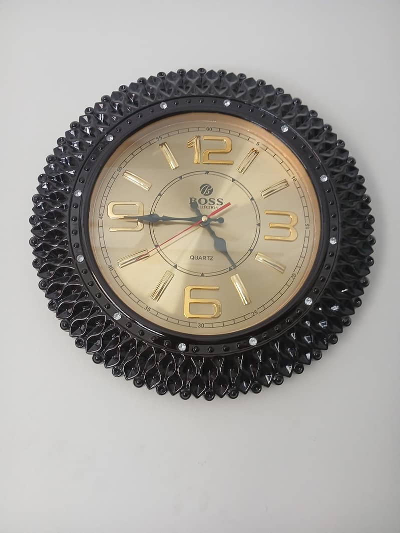 Fancy Wall Clock 0