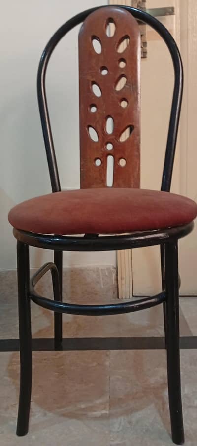 6 Vintage Wooden Dinning chairs