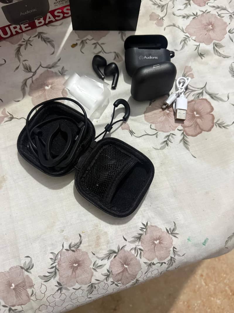 AUDIONIC AIRBUDS 5 MAX 2