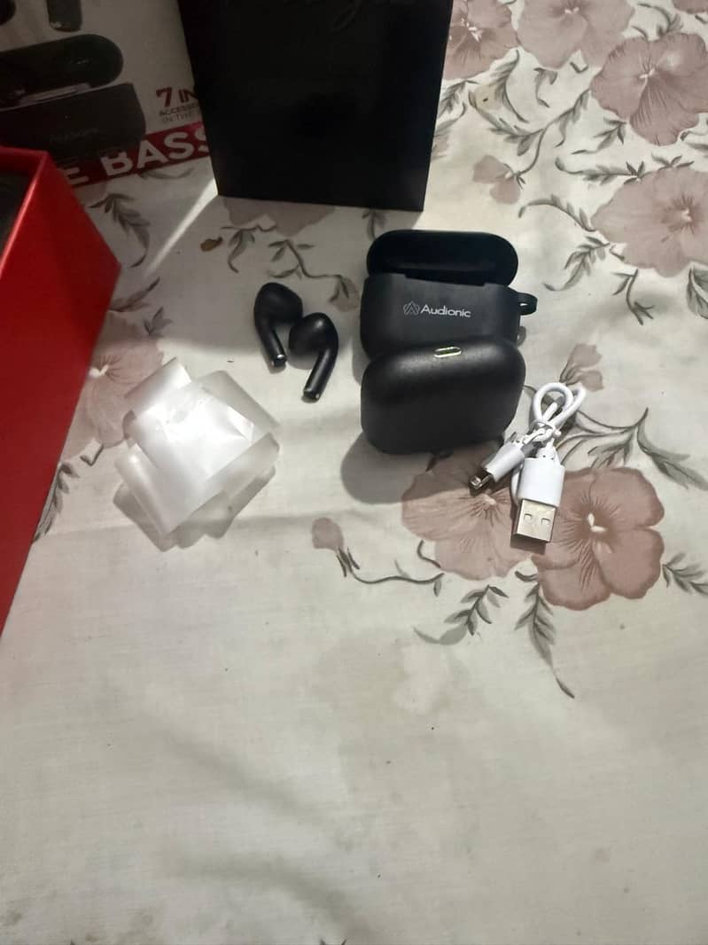AUDIONIC AIRBUDS 5 MAX 4