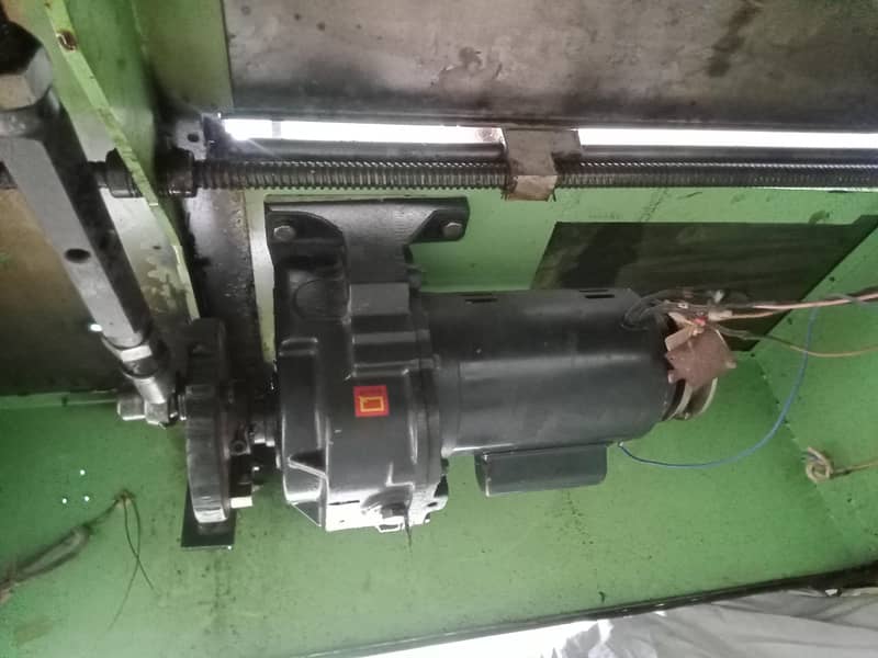 paper cutting machine 4