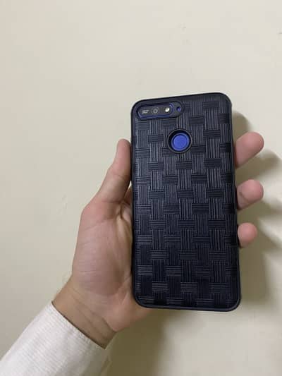 Huawei Y6 2018 2/16gb