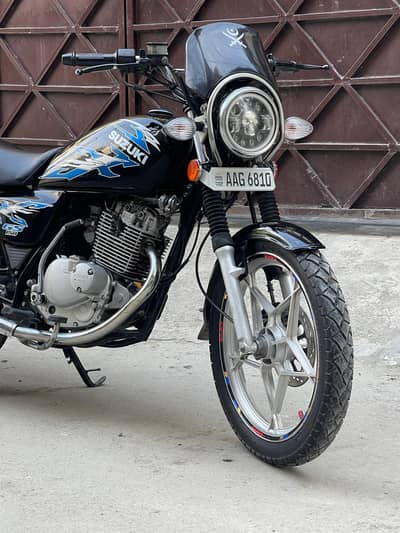 Suzuki GS 150 SE 2020