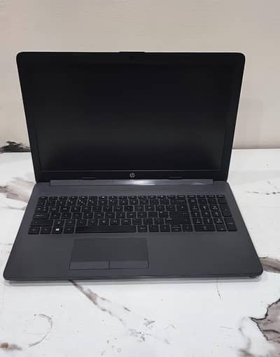  Gaming Laptop with Dedicated Graphics – HP 255 G7 