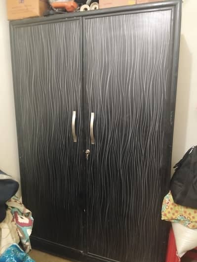 Wardrobe/Almirah for Sale