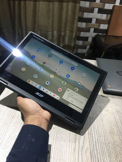 Acer Touch Chromebook R752